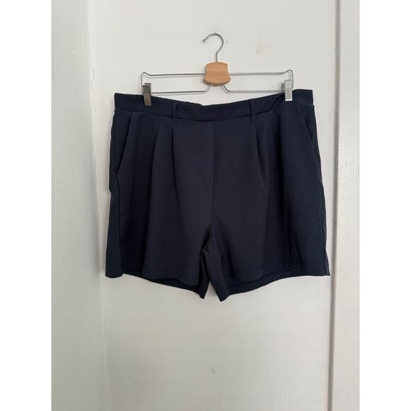 32 Degrees Cool Women's Black Polyester Blend Shorts | Size XL - Picture 1 of 4